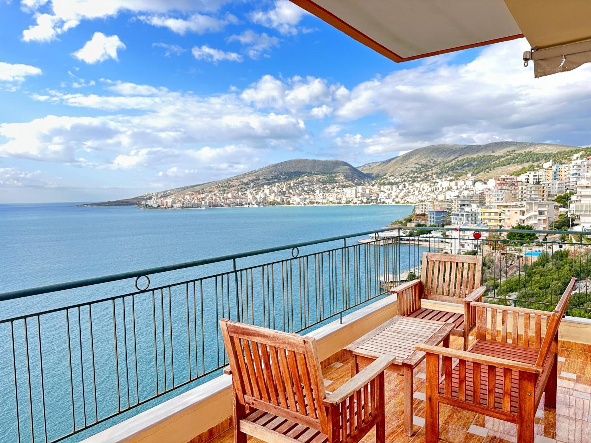 Design Sea View Apartment Sarande Ngoại thất bức ảnh