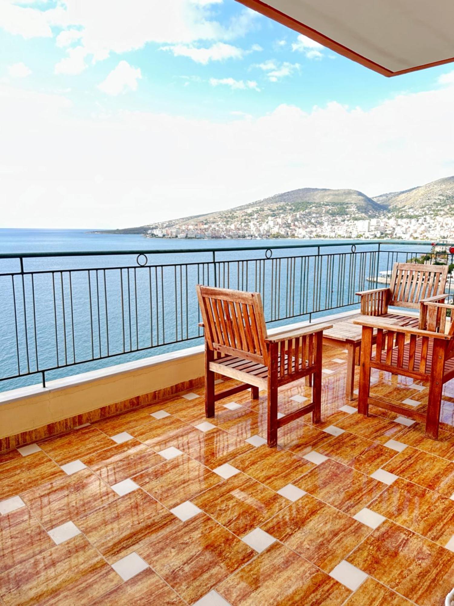 Design Sea View Apartment Sarande Ngoại thất bức ảnh