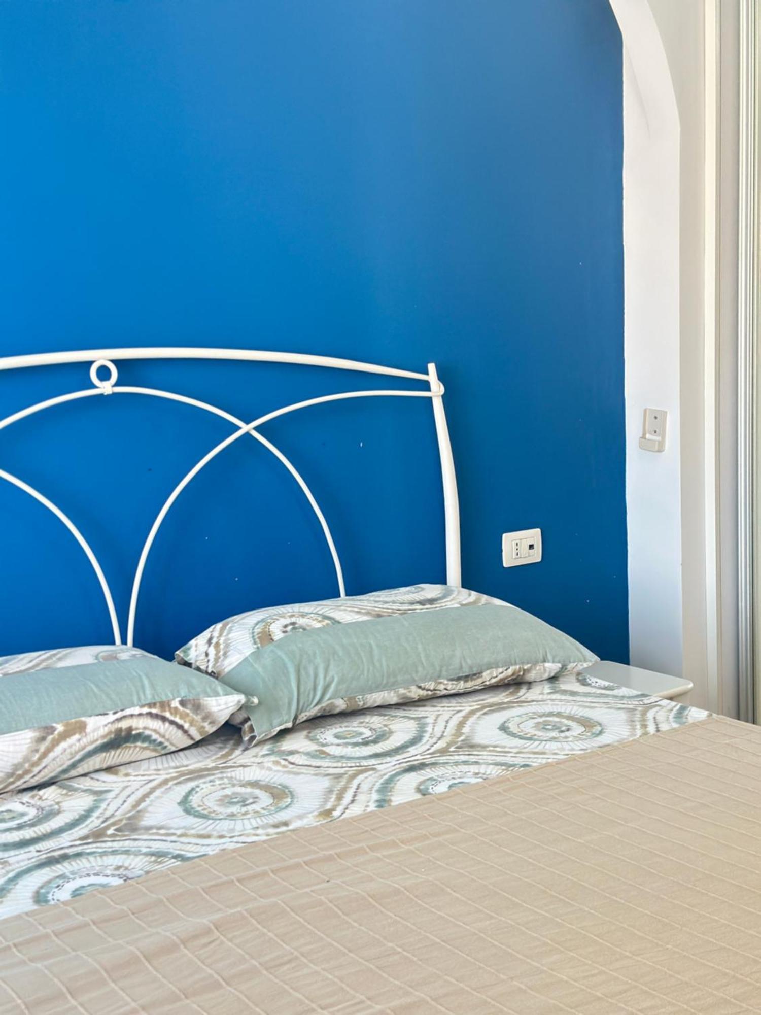 Design Sea View Apartment Sarande Ngoại thất bức ảnh
