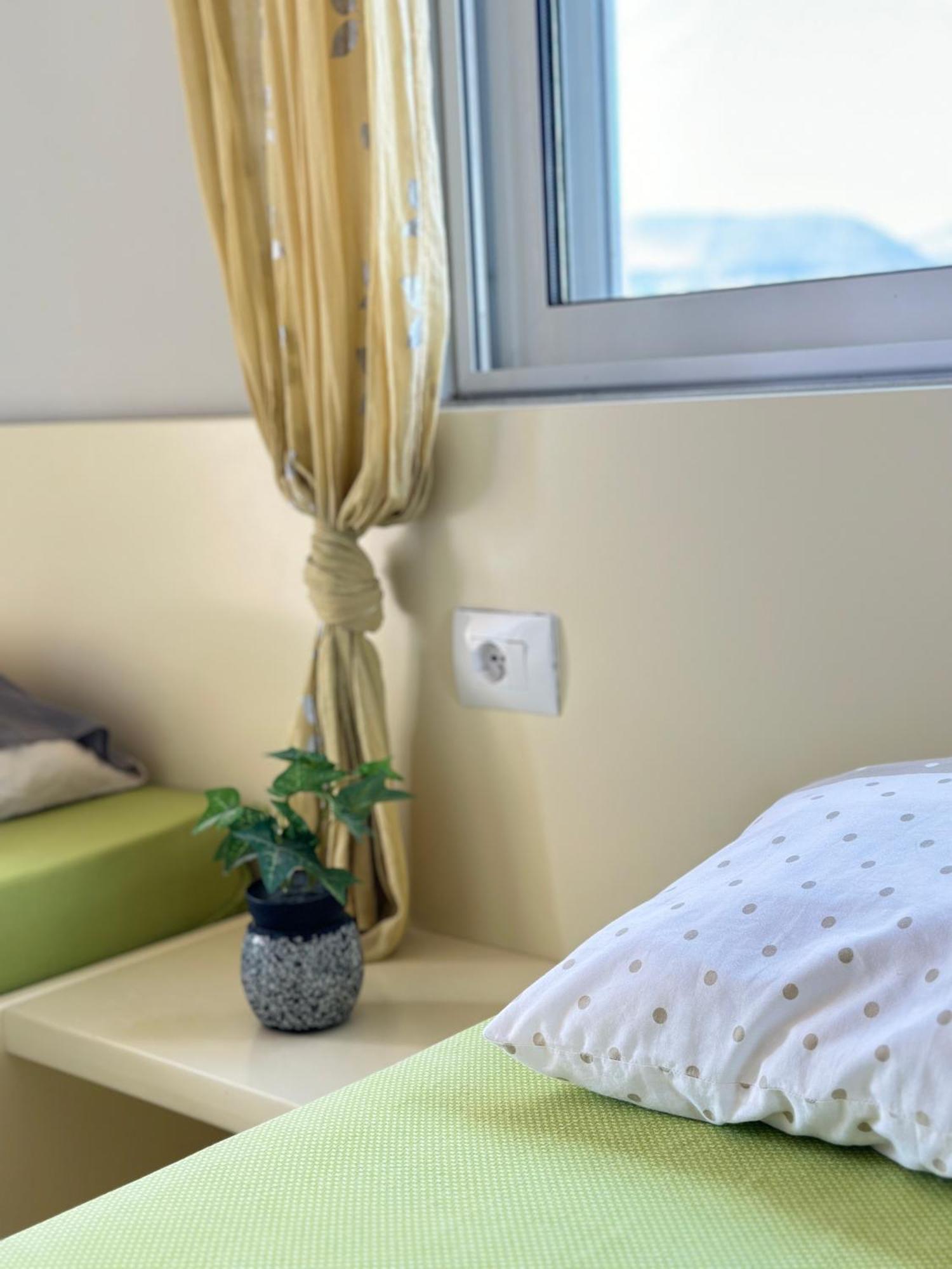 Design Sea View Apartment Sarande Ngoại thất bức ảnh