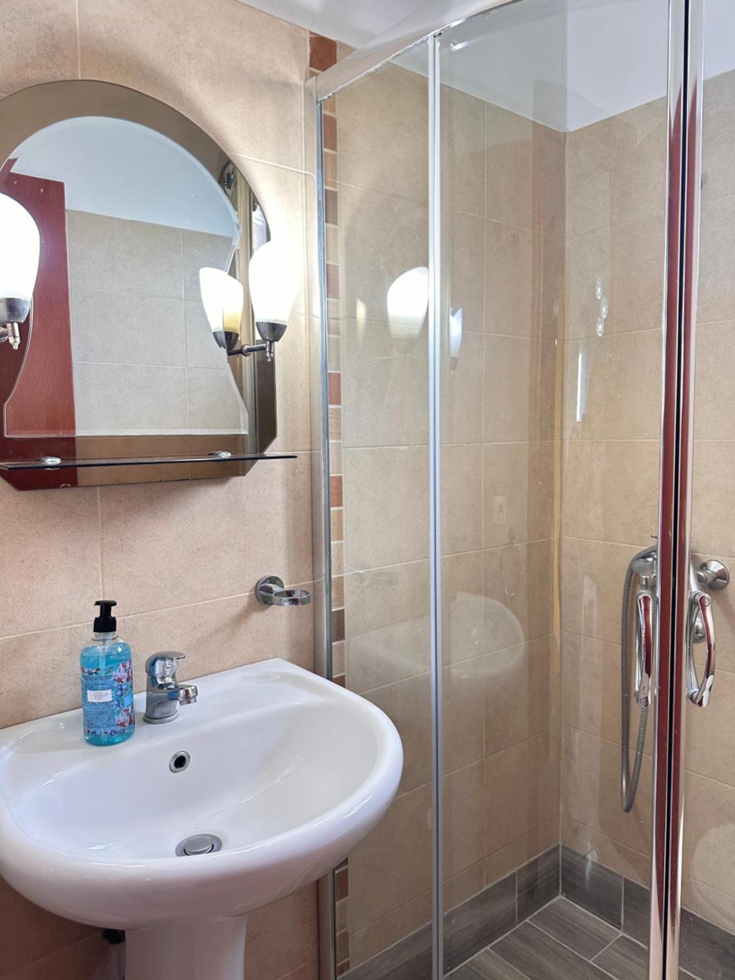 Design Sea View Apartment Sarande Ngoại thất bức ảnh