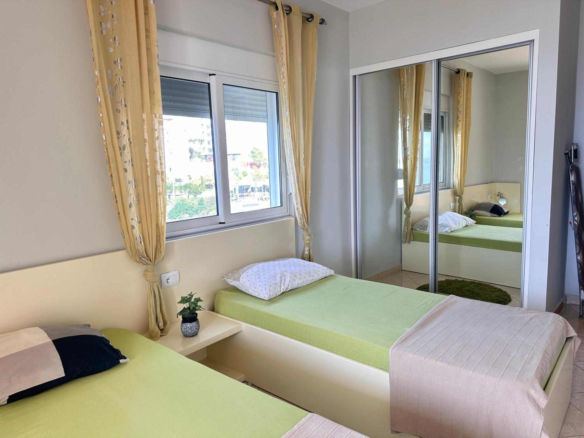 Design Sea View Apartment Sarande Ngoại thất bức ảnh