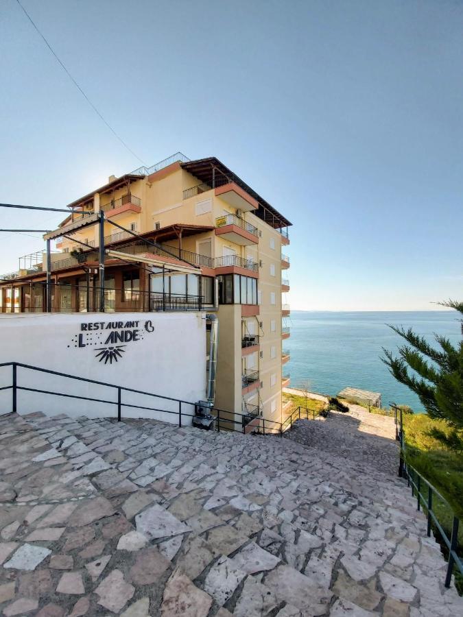 Design Sea View Apartment Sarande Ngoại thất bức ảnh